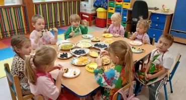 Dzień kulinarny w przedszkolu w Radzikowie Nowym